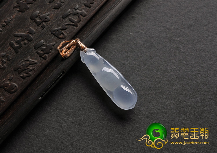 冰种晴水缅甸翡翠A货豆子挂件