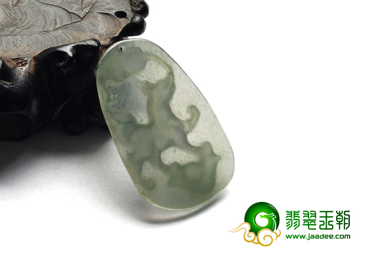 冰玻种晴水缅甸翡翠A货狗牌挂件