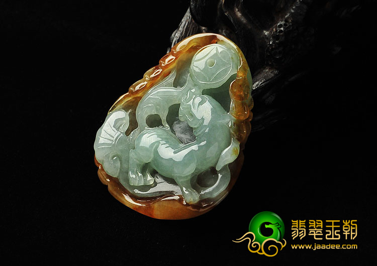 糯冰种褐黄翡缅甸翡翠A货虎虎生威挂件