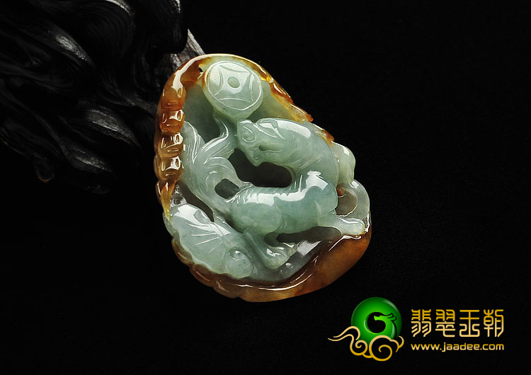 糯冰种褐黄翡缅甸翡翠A货虎虎生威挂件