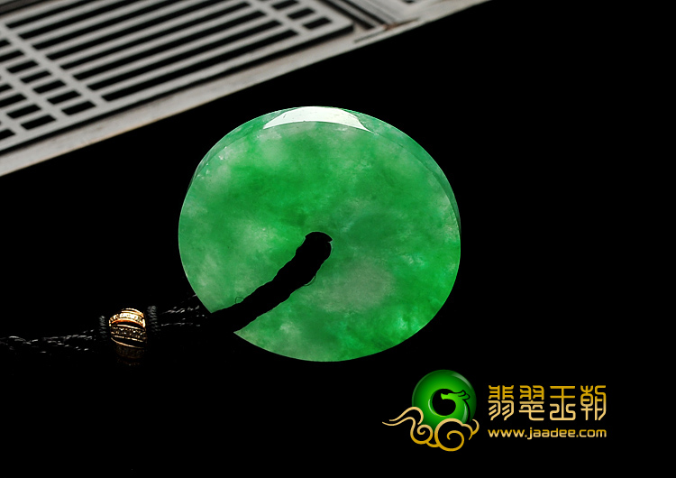 糯冰种翠色缅甸翡翠A货平安扣挂件