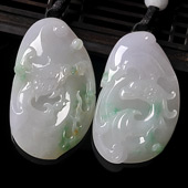 糯冰种春带彩缅甸翡翠A货龙凤呈祥挂件（一对）