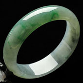 糯冰种飘花缅甸翡翠A货手镯（58.2mm）