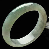 糯冰种淡晴水缅甸翡翠A货手镯（61.2mm）