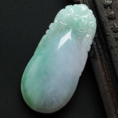 糯冰种淡春带彩缅甸翡翠A货福瓜挂件