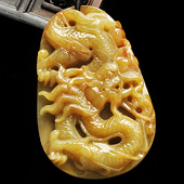 糯冰种褐黄翡缅甸翡翠A货龙牌挂件