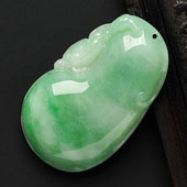 糯冰种飘翠缅甸翡翠A货福瓜挂件