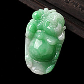 糯冰种翠色缅甸翡翠A货玉佛挂件