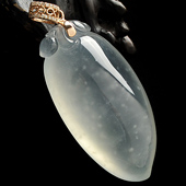 冰玻种淡晴水缅甸翡翠A货镶玫瑰金扣福瓜挂件（真钻）