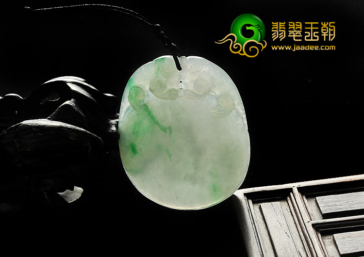 糯冰种飘翠缅甸翡翠A货福牌挂件