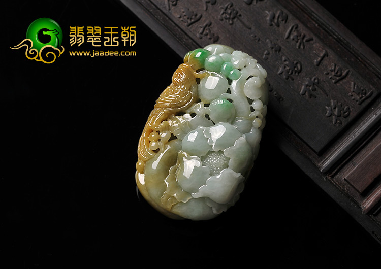 糯冰种黄加绿缅甸翡翠A货喜上眉梢挂件