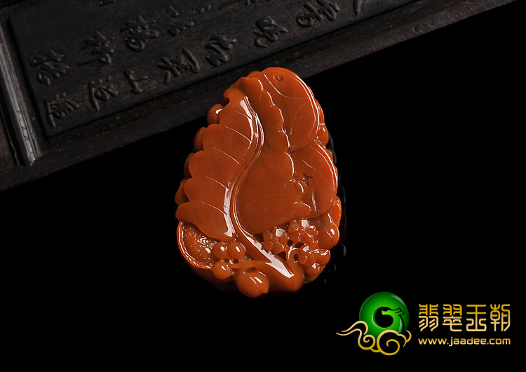 细糯种褐红翡缅甸翡翠A货鸟语花香挂件