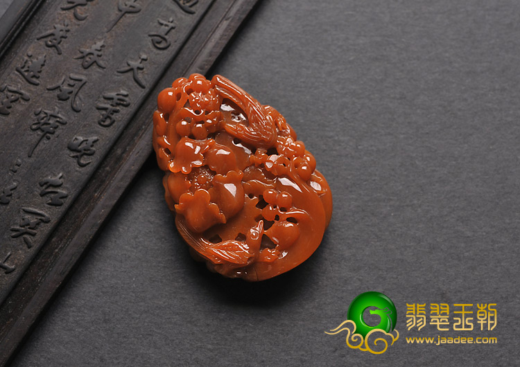 细糯种褐红翡缅甸翡翠A货鸟语花香挂件