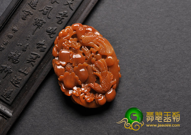 feicui细糯种褐红翡缅甸翡翠A货鸟语花香挂件