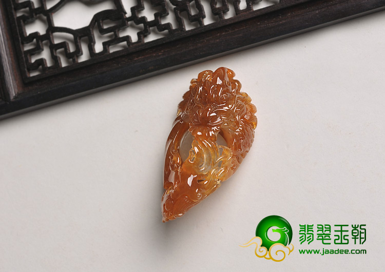 糯冰种褐红翡缅甸翡翠A货龙吐珠挂件