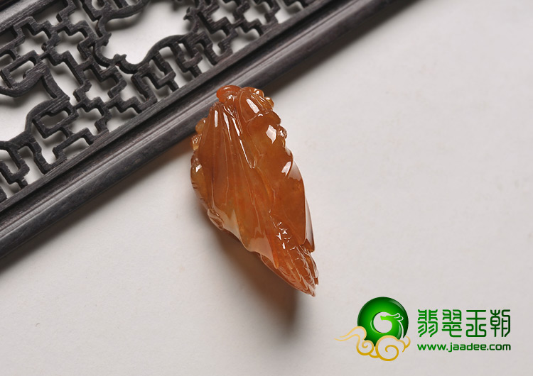 糯冰种褐红翡缅甸翡翠A货龙吐珠挂件