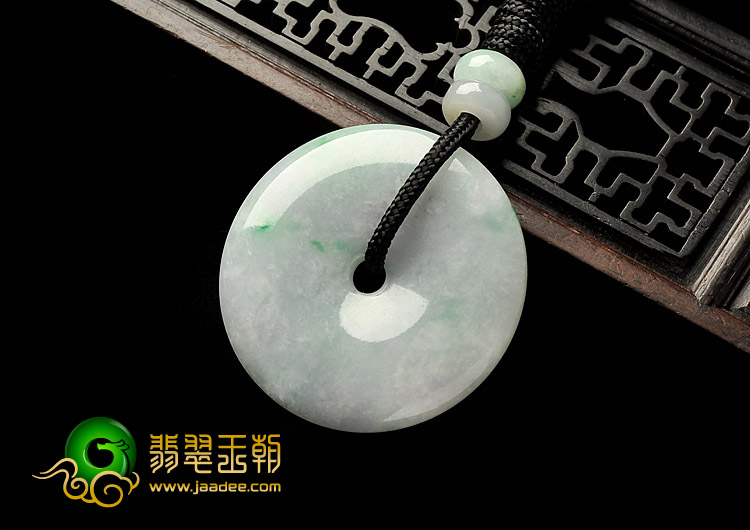糯冰种春带彩缅甸翡翠A货平安扣挂件
