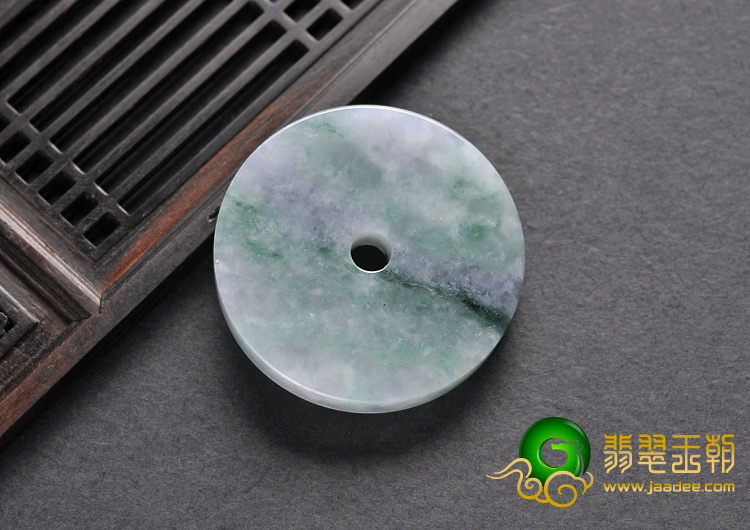 糯冰种多彩缅甸翡翠A货平安扣挂件