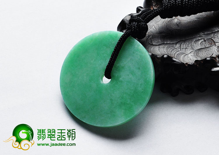 糯冰种翠色缅甸翡翠A货平安扣挂件