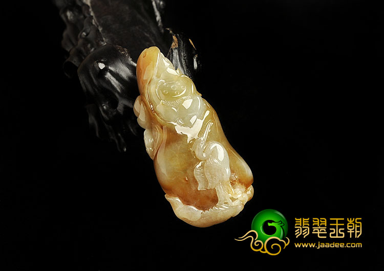 糯冰种褐黄翡缅甸翡翠A货一路连科挂件