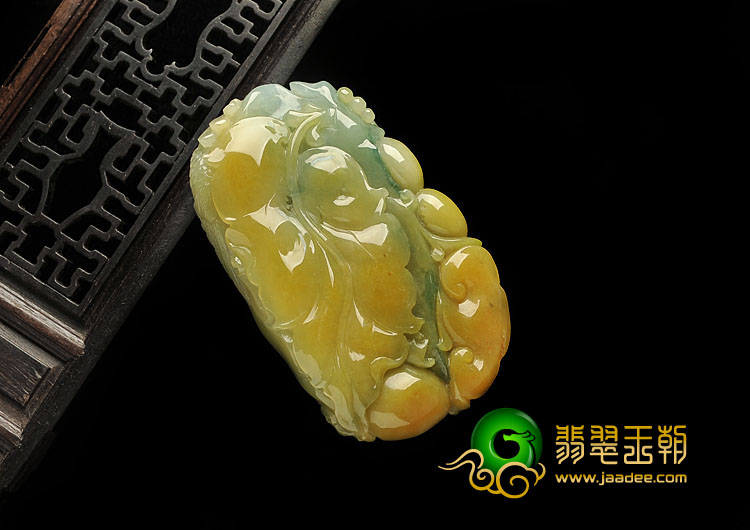 糯冰种黄翡缅甸翡翠A货花开富贵挂件