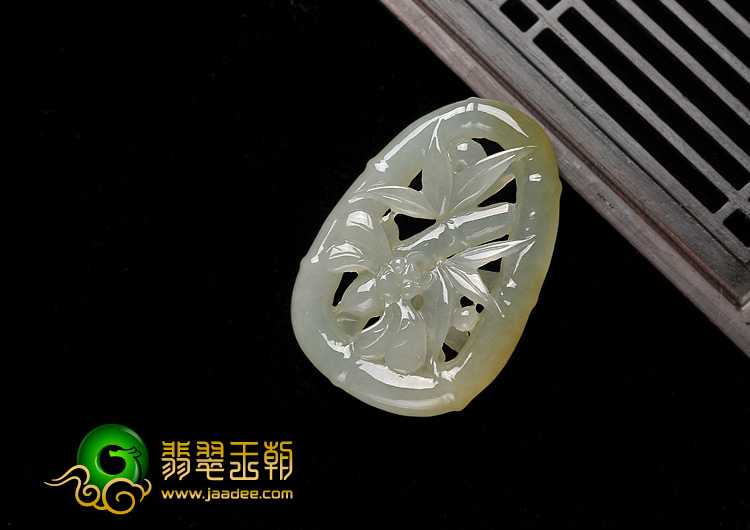 糯冰种黄翡缅甸翡翠A货节节高挂件