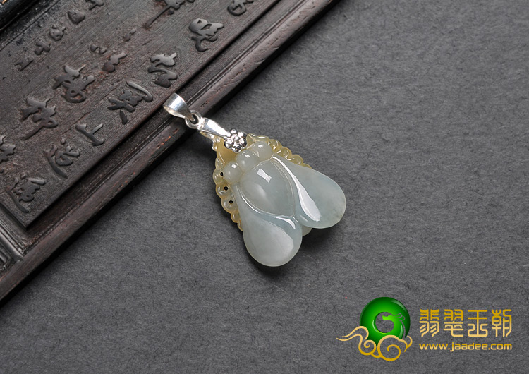 糯冰种晴水黄翡缅甸翡翠A货蜜蜂挂件