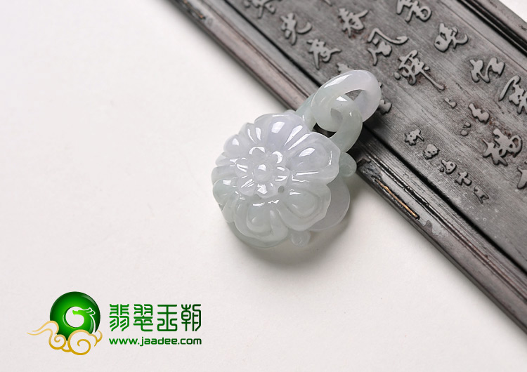 糯冰种晴水黄翡缅甸翡翠A货花挂件