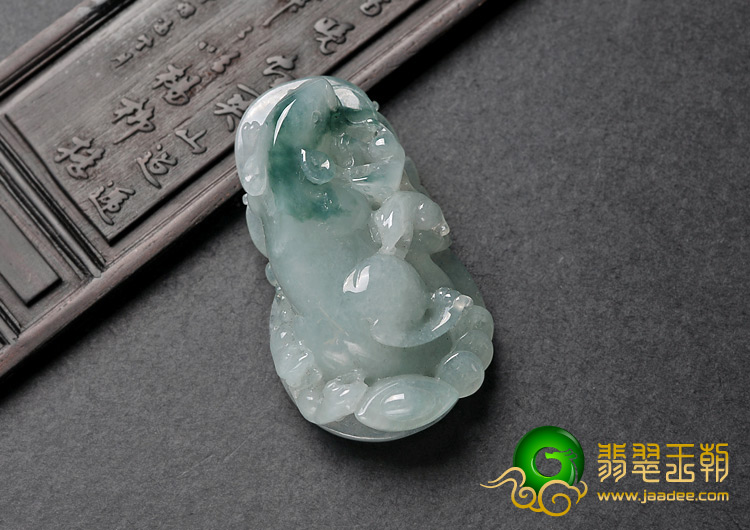 糯冰种飘花缅甸翡翠A货五鼠运财挂件
