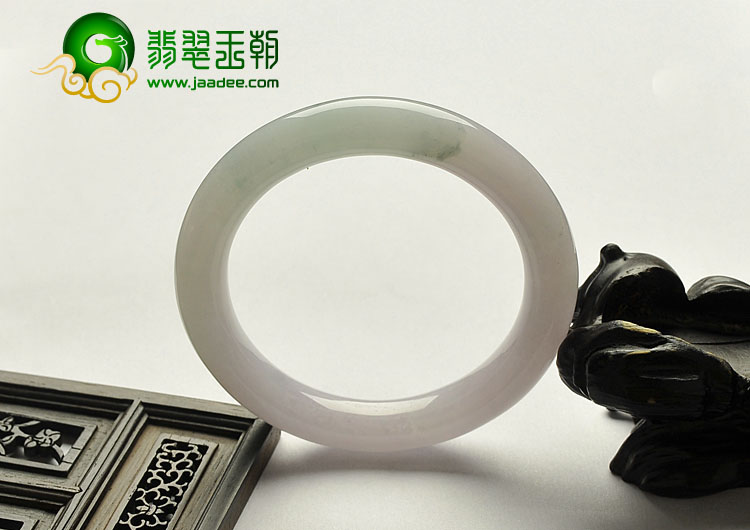 糯冰种淡春带彩缅甸翡翠A货圆条手镯（54.2mm）