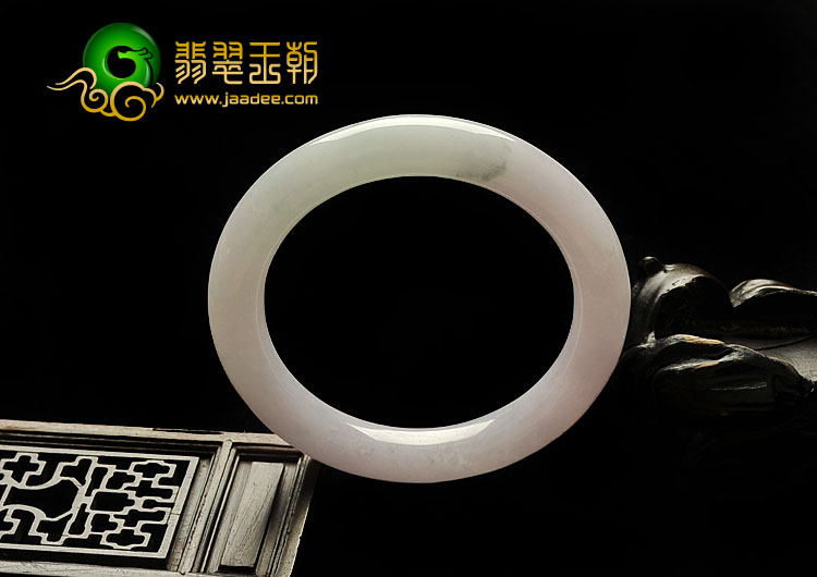 糯冰种淡春带彩缅甸翡翠A货圆条手镯（54.2mm）
