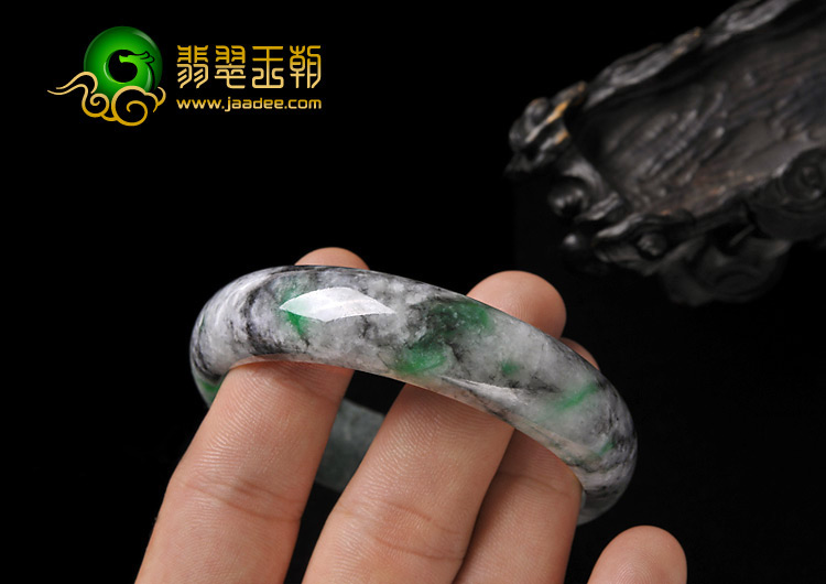 糯冰种飘翠缅甸翡翠A货手镯（58.2mm）