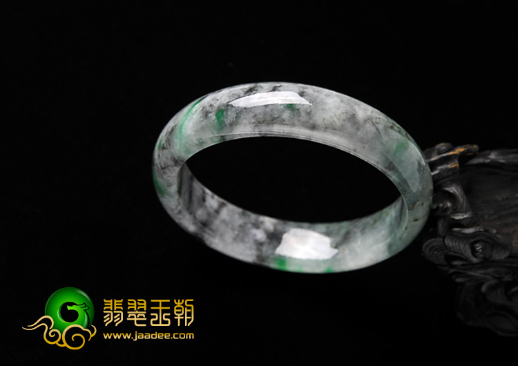糯冰种飘翠缅甸翡翠A货手镯（58.2mm）