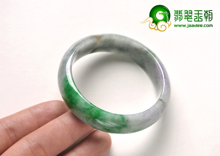 糯冰种翠色缅甸翡翠A货手镯（55.8mm）
