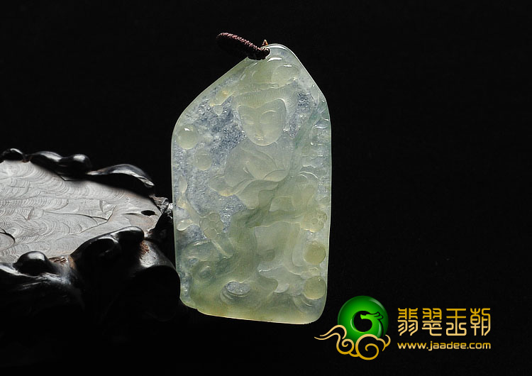 冰种淡黄翡缅甸翡翠A货踏雪寻梅挂件