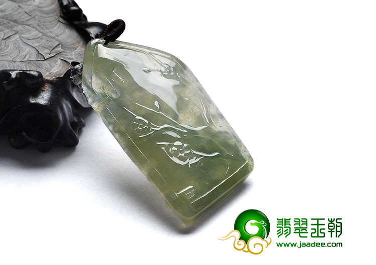 冰种淡黄翡缅甸翡翠A货踏雪寻梅挂件