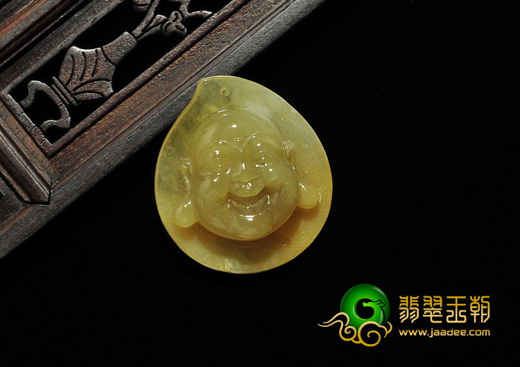 糯冰种黄翡缅甸翡翠A货罗汉头挂件
