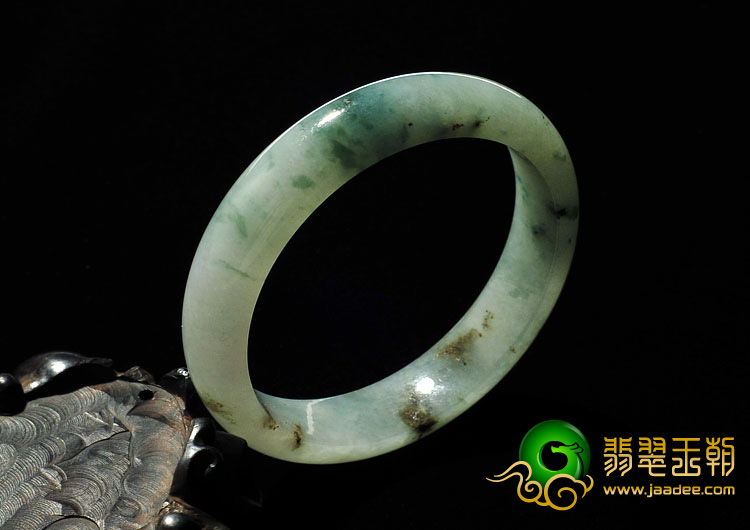 糯冰种飘花缅甸翡翠A货手镯（56.3mm）