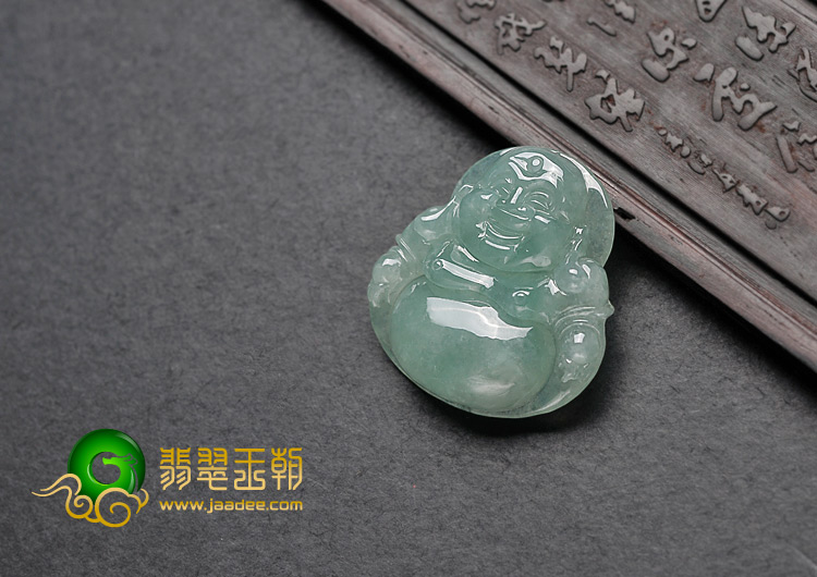 糯冰种晴水缅甸翡翠A货玉佛挂件