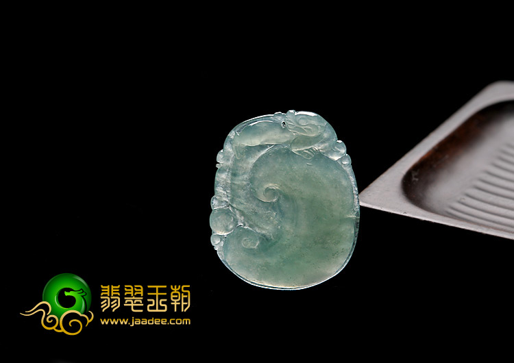 糯冰种晴水缅甸翡翠A货如意挂件