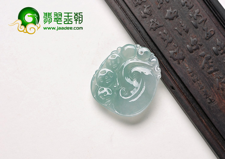 糯冰种晴水缅甸翡翠A货如意挂件
