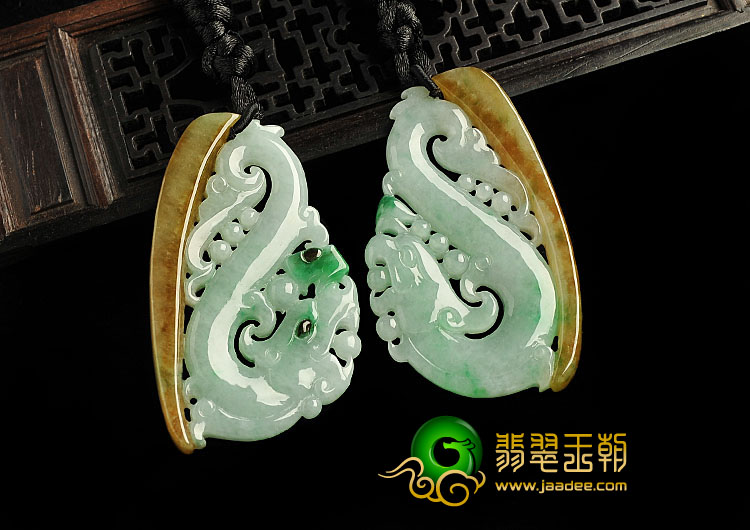 糯冰种三彩缅甸翡翠A货龙凤佩挂件（一对）