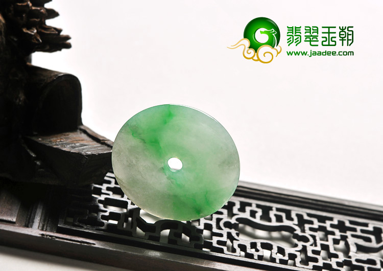 糯冰种翠色缅甸翡翠A货平安扣挂件（一对）