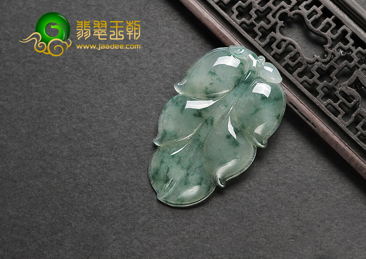 冰种飘花缅甸翡翠A货叶子挂件