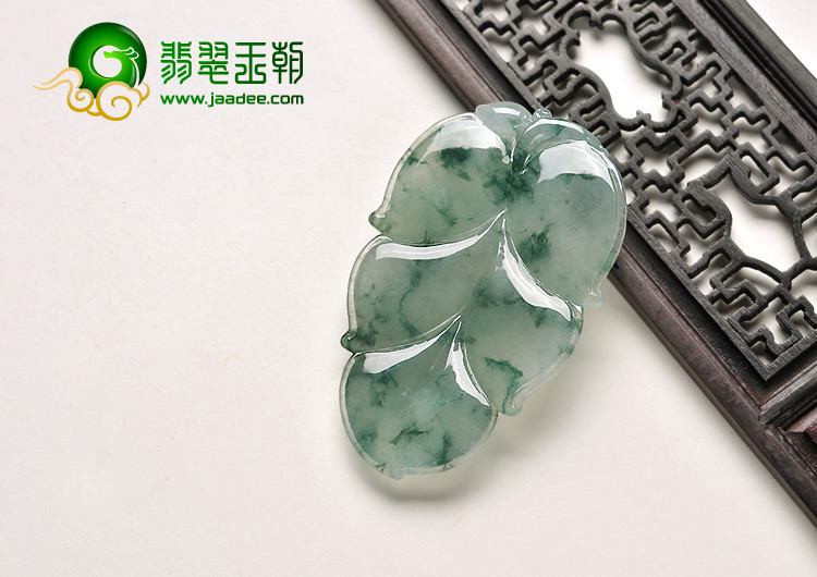 冰种飘花缅甸翡翠A货叶子挂件