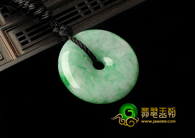 糯冰种翠色缅甸翡翠A货平安扣挂件