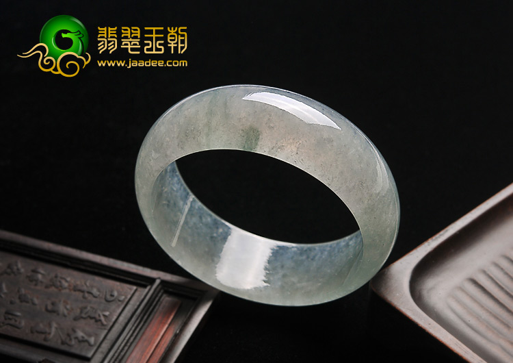 冰种晴水缅甸翡翠A货手镯（57.9mm）