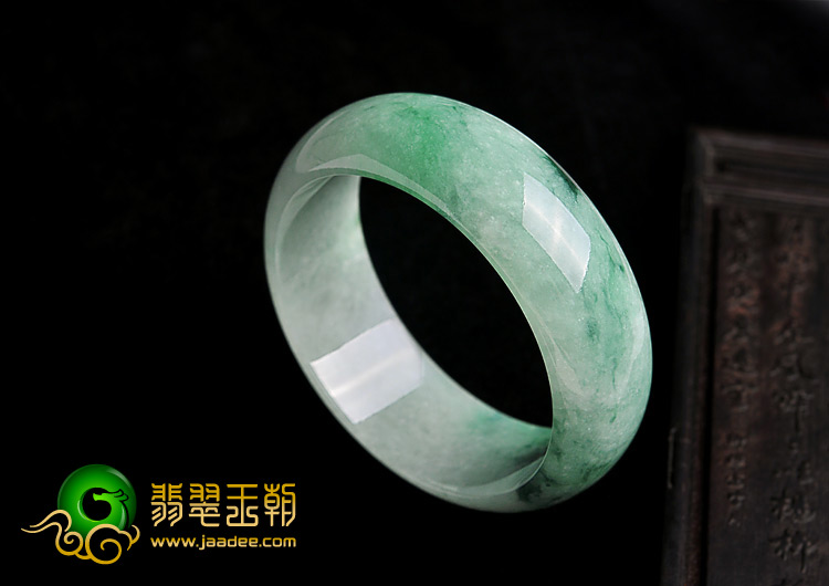 糯冰种飘花缅甸翡翠A货手镯（57.5mm）