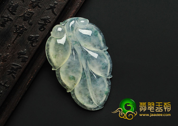 冰种飘花缅甸翡翠A货叶子挂件