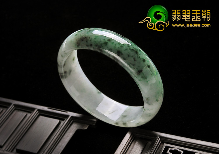 糯冰种飘花缅甸翡翠A货手镯（52.2mm）